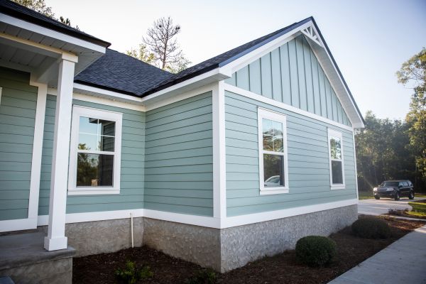 Damaged Siding Repair in Wentzville