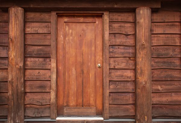 Log Cabin Siding Installation in Wentzville